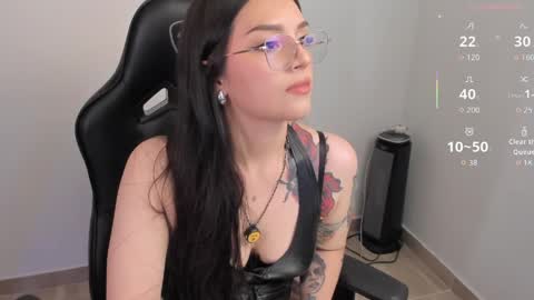 Snapshot of jxssicax chatting on 05/05/26, 01:57 jxssicax online show from 05/05/26, 01:57