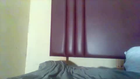 Snapshot of jyog chatting on 04/11/26, 01:37 jyog online show from 04/11/26, 01:37