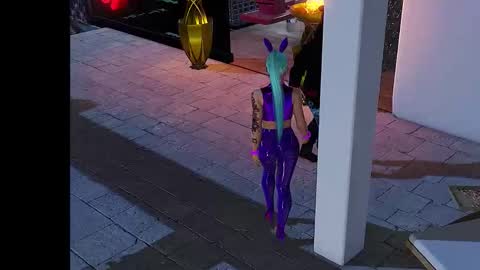 Baird Connor online show from 10/08/25, 05:27