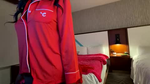 Snapshot of k1m08 chatting on 04/21/26, 05:14 Aki Kim online show from 04/21/26, 05:14