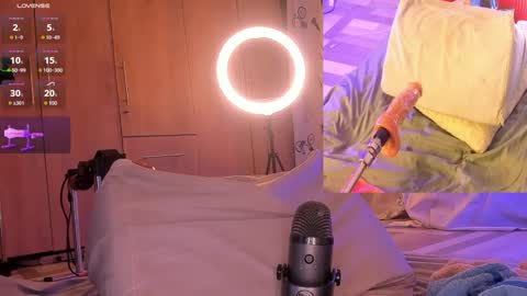  Karolin  online show from 02/25/26, 11:36