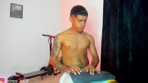 k_florez online show from 12/19/25, 02:29