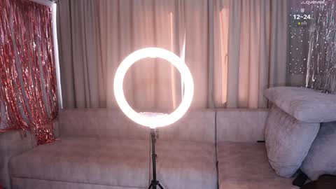 Amely online show from 10/10/25, 03:49