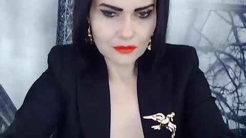 Snapshot of k_queen36 chatting on 06/13/26, 08:01 k_queen36 online show from 06/13/26, 08:01