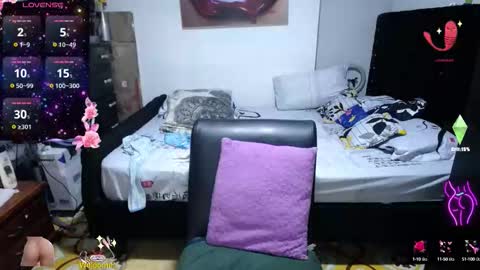 Snapshot of kaarlaa_ chatting on 09/22/25, 06:32 Karla online show from 09/22/25, 06:32