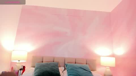 kaate_sweett online show from 12/16/25, 11:37