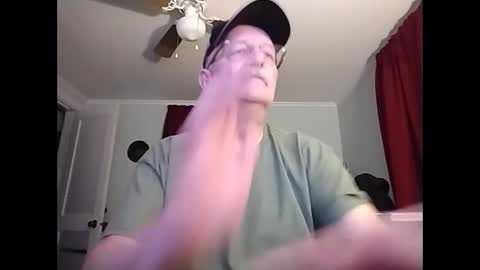 Snapshot of kabriggs137 chatting on 01/17/25, 01:15 kabriggs137 online show from 01/17/25, 01:15