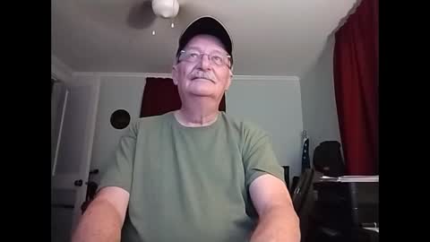 Snapshot of kabriggs137 chatting on 02/27/25, 03:14 kabriggs137 online show from 02/27/25, 03:14