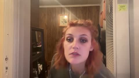 Snapshot of kaceelynn chatting on 11/17/25, 03:23 Kac online show from 11/17/25, 03:23