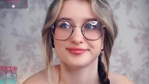 Snapshot of kacyboone chatting on 10/24/25, 06:32 Tate online show from 10/24/25, 06:32