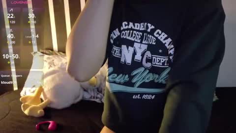 Snapshot of kad_kad chatting on 02/19/25, 06:32 Kanela online show from 02/19/25, 06:32