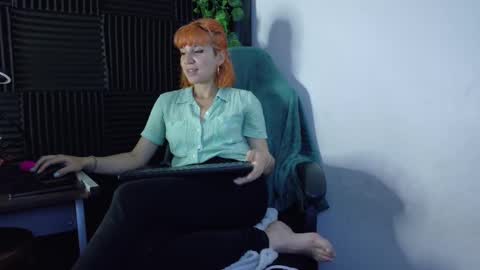 Snapshot of kad_kad chatting on 02/27/25, 09:47 Kanela online show from 02/27/25, 09:47