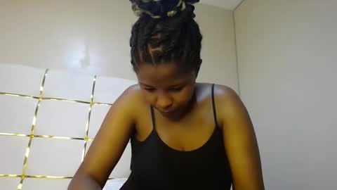 Snapshot of kadime001 chatting on 02/17/25, 09:08 kadime online show from 02/17/25, 09:08