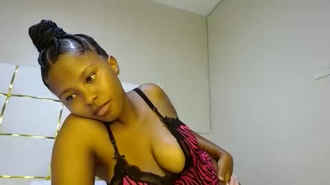 Snapshot of kadime001 chatting on 03/05/25, 02:14 kadime online show from 03/05/25, 02:14