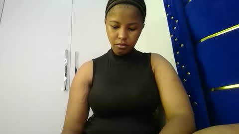 Snapshot of kadime001 chatting on 11/13/25, 07:13 kadime online show from 11/13/25, 07:13