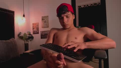 Kael Owens online show from 02/10/25, 01:14