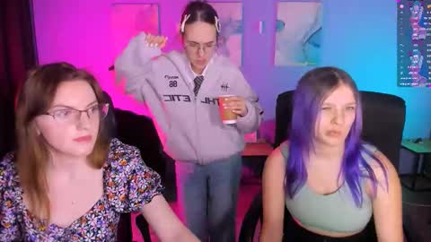 kaela_spell_ online show from 02/19/26, 08:05