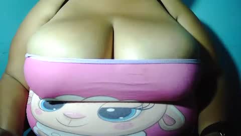Snapshot of kaeluna chatting on 06/29/26, 12:38 Kae luna online show from 06/29/26, 12:38