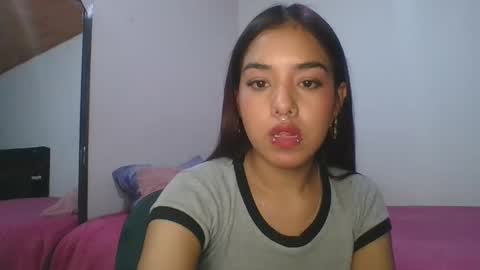 KAHELIINDEPENDENT MODEL online show from 01/19/25, 12:38