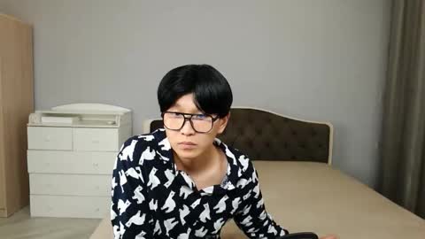 Kai Chicken online show from 12/15/25, 11:03