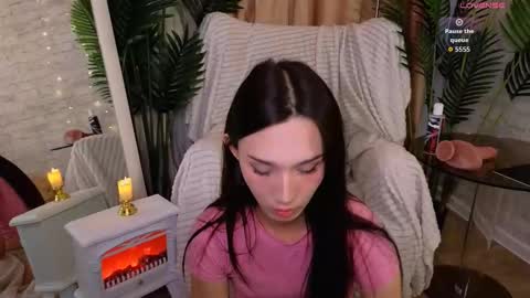 Kaia Monday Thursday FridaySaturdaySunday online show from 09/23/25, 11:57