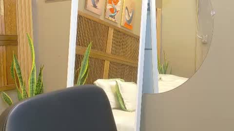 Snapshot of kaiawhite chatting on 06/11/26, 12:32 kaiawhite online show from 06/11/26, 12:32