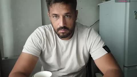 kaifik online show from 10/05/25, 12:42