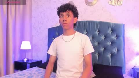 kai online show from 03/03/26, 03:34