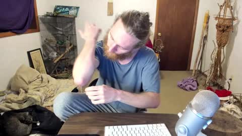 Kaiku77 online show from 01/03/25, 04:11