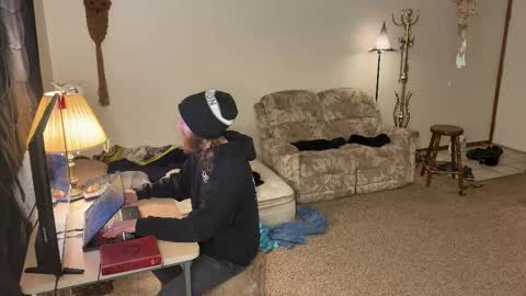 Kaiku77 online show from 02/01/26, 06:28