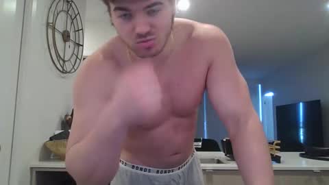 MrJuicyJames online show from 10/28/25, 10:12