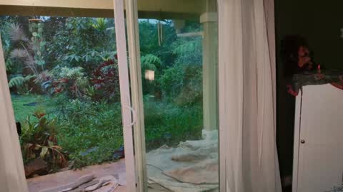 Snapshot of kaileeshy chatting on 01/06/26, 03:43 Kailee Smile online show from 01/06/26, 03:43