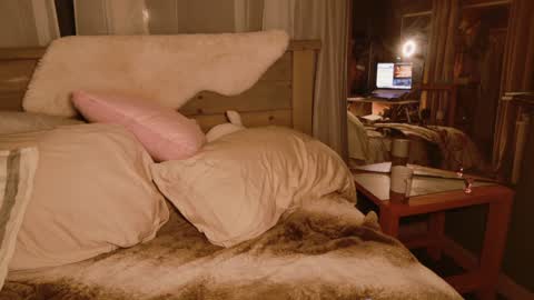 Snapshot of kaileeshy chatting on 01/15/26, 04:28 Kailee Smile online show from 01/15/26, 04:28