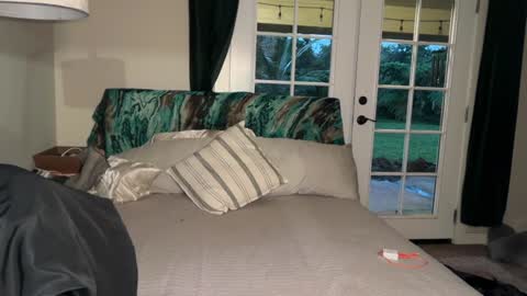 Snapshot of kaileeshy chatting on 02/12/26, 04:29 Kailee Smile online show from 02/12/26, 04:29