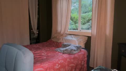 Snapshot of kaileeshy chatting on 04/04/26, 04:33 Kailee Smile online show from 04/04/26, 04:33