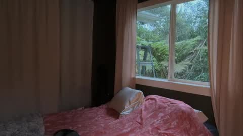 Snapshot of kaileeshy chatting on 04/18/26, 04:38 Kailee Smile online show from 04/18/26, 04:38