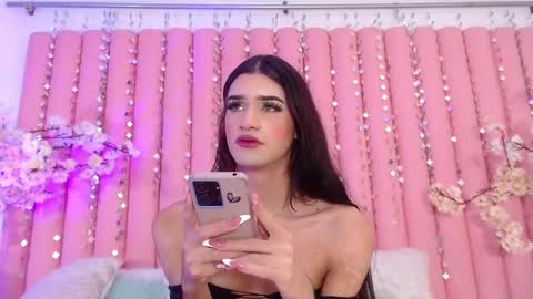 Snapshot of kailye_jones chatting on 01/11/25, 10:29 kailye Jones online show from 01/11/25, 10:29