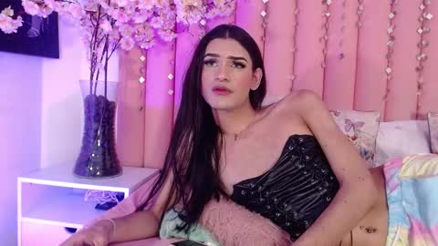 Snapshot of kailye_jones chatting on 01/29/25, 03:22 kailye Jones online show from 01/29/25, 03:22