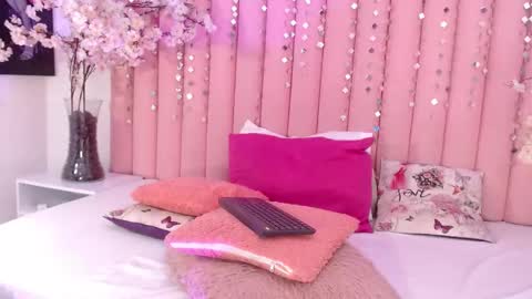 Snapshot of kailye_jones chatting on 03/01/25, 02:59 kailye Jones online show from 03/01/25, 02:59