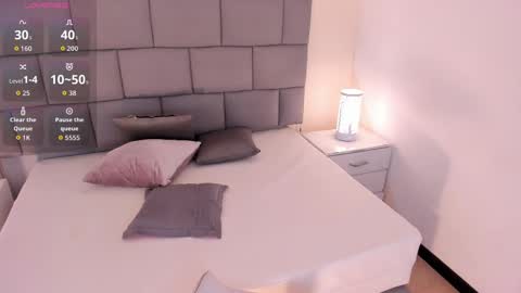 Kailyn online show from 09/23/25, 03:31