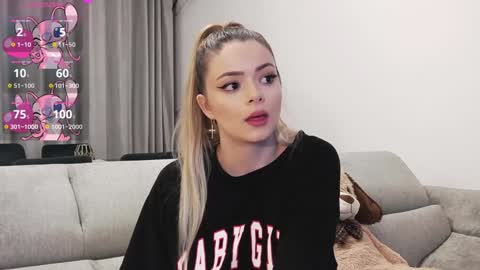 Snapshot of kailyn_moen01 chatting on 01/20/25, 09:11 Kailyn online show from 01/20/25, 09:11