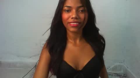 Snapshot of kailyn_ross chatting on 05/20/26, 02:07 kailyn_ross online show from 05/20/26, 02:07