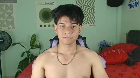 Snapshot of kain_davee chatting on 04/21/26, 12:11 Davee online show from 04/21/26, 12:11