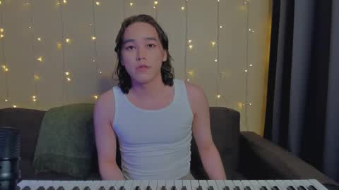 Snapshot of kain_takedaa chatting on 12/13/24, 01:04 Kain online show from 12/13/24, 01:04