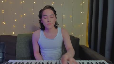 Snapshot of kain_takedaa chatting on 12/15/24, 10:47 Kain online show from 12/15/24, 10:47