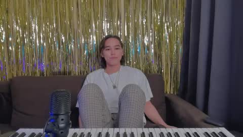 Snapshot of kain_takedaa chatting on 03/08/25, 02:23 Kain online show from 03/08/25, 02:23