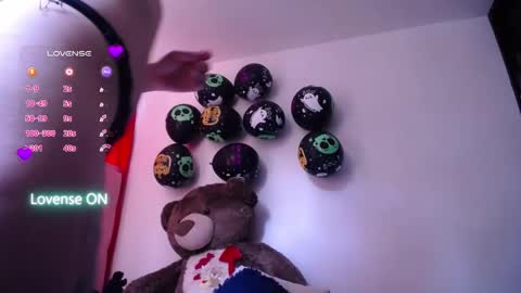 kaira111 online show from 10/26/25, 04:02