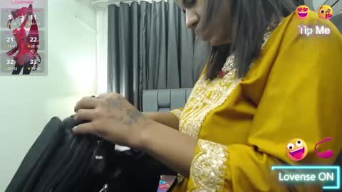 Snapshot of kairadayaamaii chatting on 05/27/26, 11:51 Kaira online show from 05/27/26, 11:51