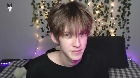 slutkai online show from 11/16/25, 09:09