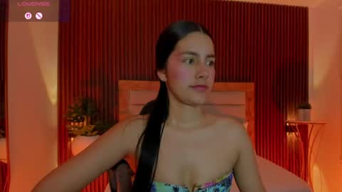 Snapshot of kaitt_ chatting on 07/15/26, 10:42 KAITT online show from 07/15/26, 10:42